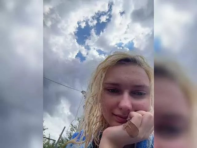 Offline -Angelina1- on BongaCams