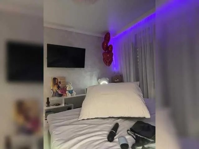 Offline -Bonya-1 on BongaCams