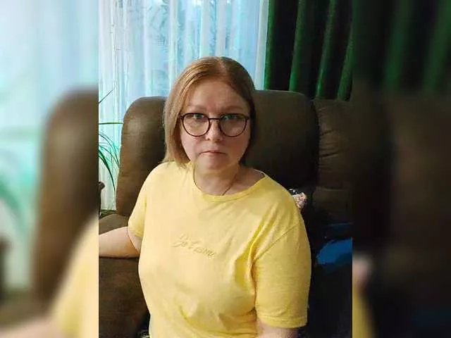 Offline Adiline on BongaCams