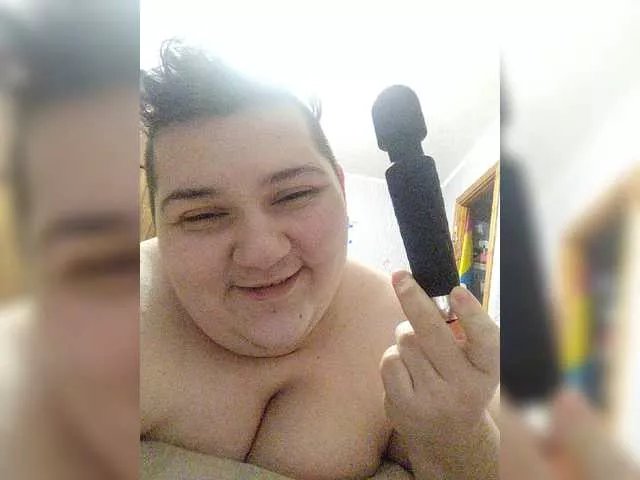 Offline AkerleyAl on BongaCams