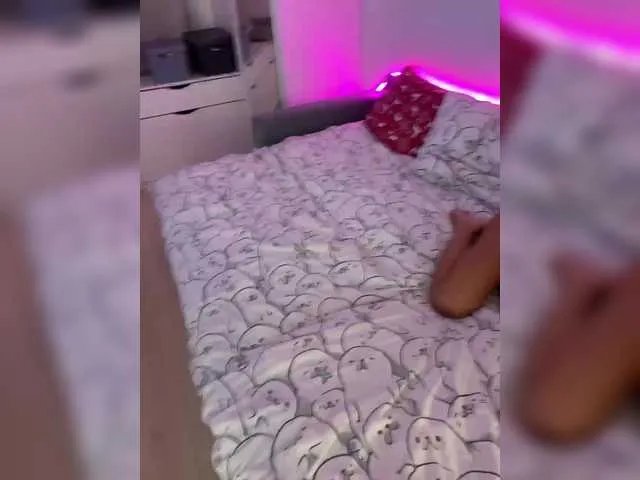 Offline AlexMir69 on BongaCams