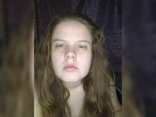 Offline alicepussy on BongaCams