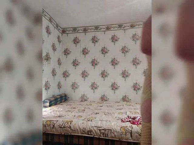 Offline Alisa-33 on BongaCams