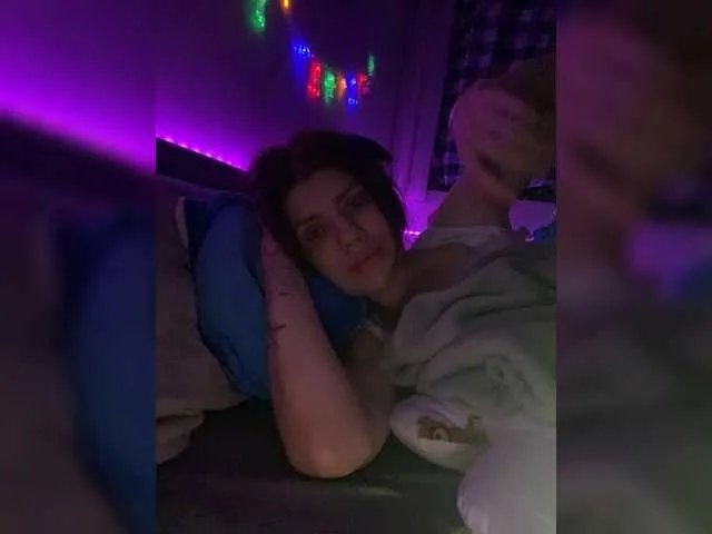 Offline AlissaLexx on BongaCams