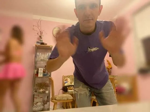 Offline And-Liziantus on BongaCams