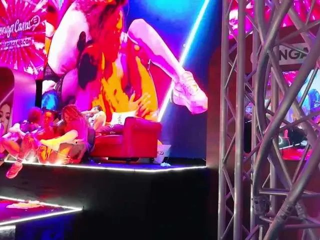 Offline AngelaMyst on BongaCams