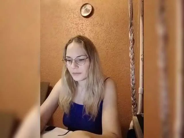 Offline Angelicac on BongaCams