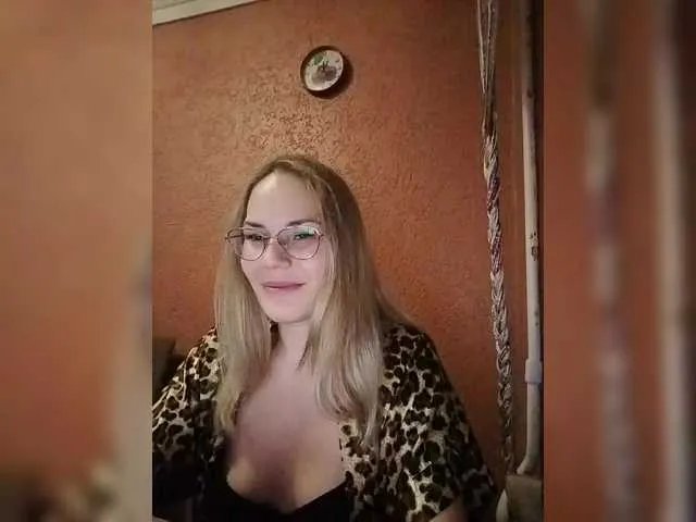 Offline Angelicac on BongaCams