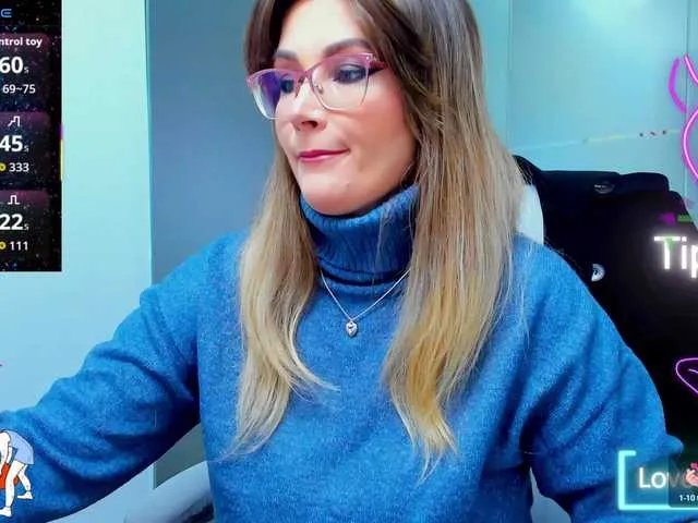 Offline anyarosses on BongaCams