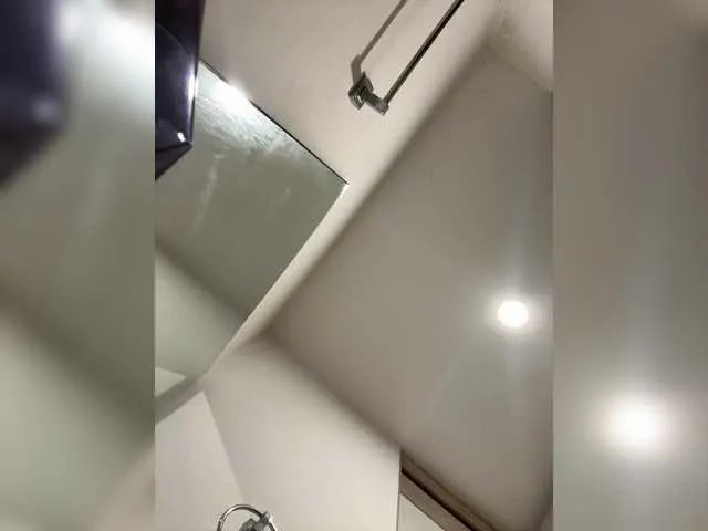 Offline Carol-Ferrer on BongaCams