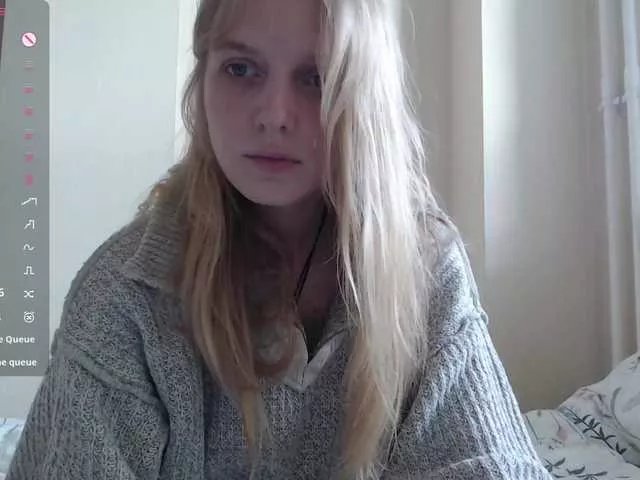 Offline CatinMilkland on BongaCams