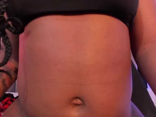 Offline CloeeSaenz on BongaCams