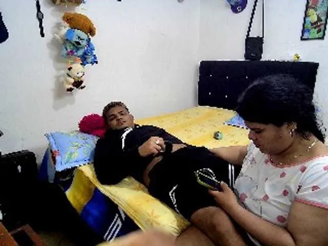 Freechat curiousnasty on BongaCams