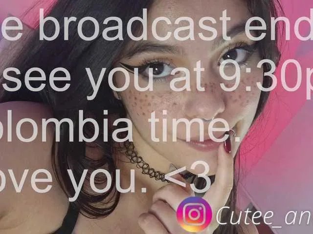 Offline cutee-andrea1 on BongaCams