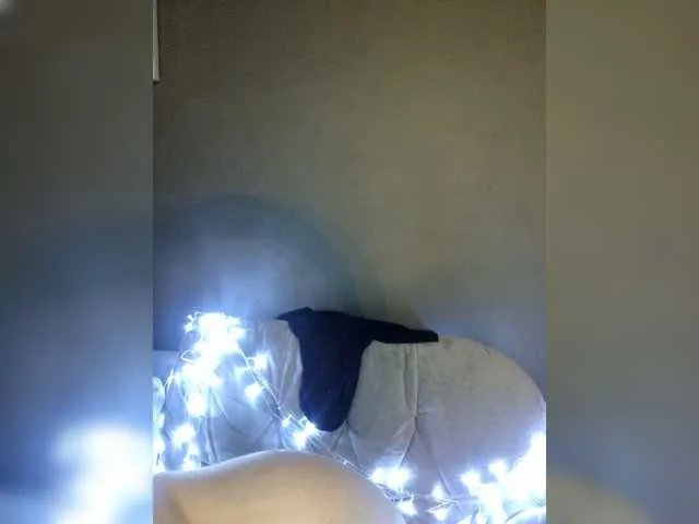 Offline Detka-bez-monetki on BongaCams