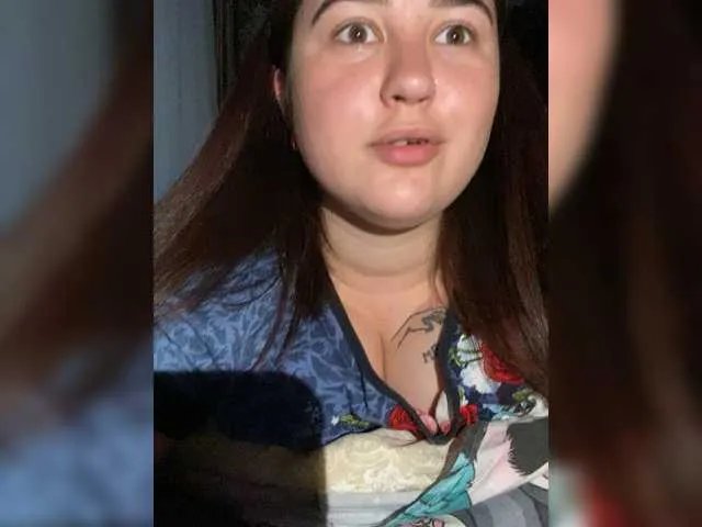 Offline Diana13a on BongaCams