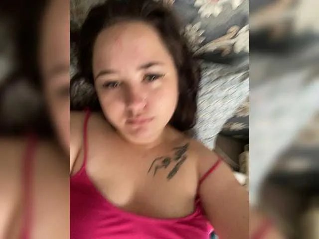 Offline Diana13a on BongaCams