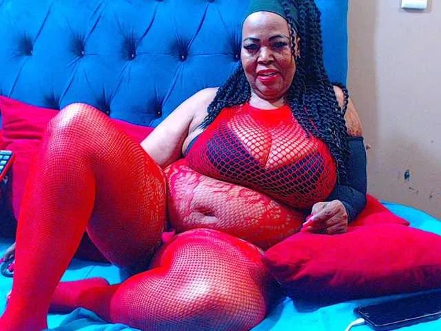 Freechat Ebonycandy10 on BongaCams