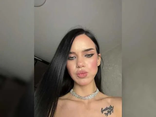 Offline EvaDesire on BongaCams