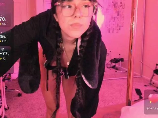 Freechat EveeLuna on BongaCams