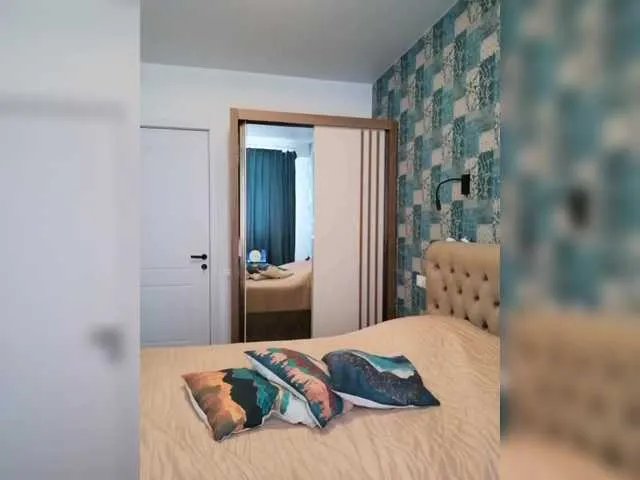 Offline Find-me2 on BongaCams