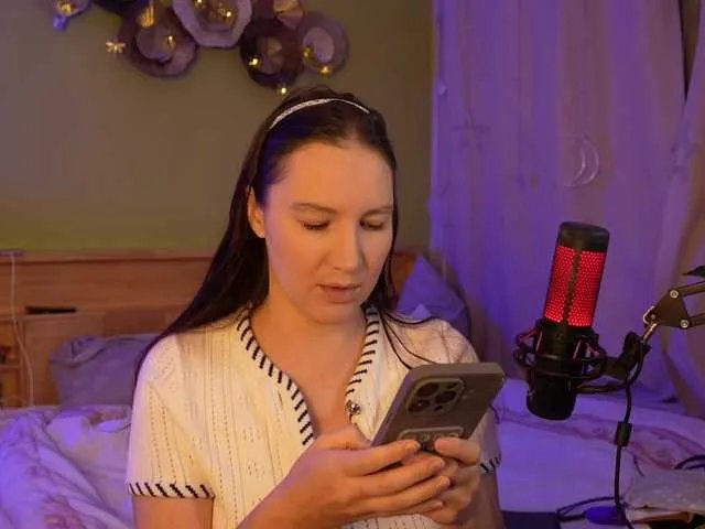 Offline Gessifossa on BongaCams