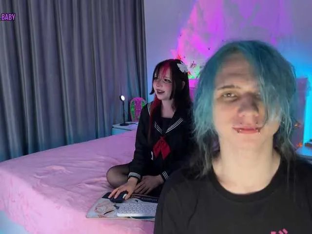 Offline h3ntai-baby on BongaCams