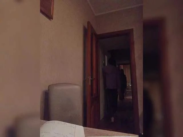 Offline Hellenalonenochka on BongaCams