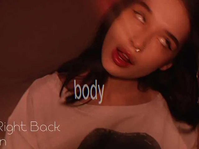 Freechat hor-neyJ0zy on BongaCams