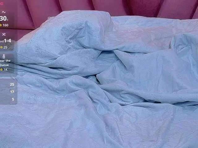 Offline horny18girl on BongaCams