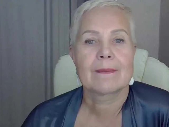 Offline IFannyLove on BongaCams