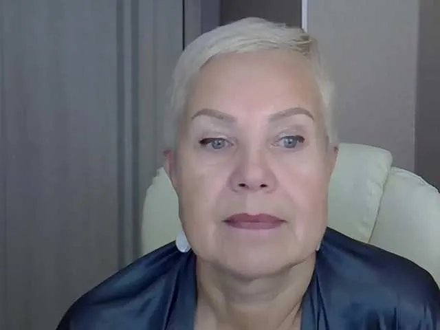 Offline IFannyLove on BongaCams