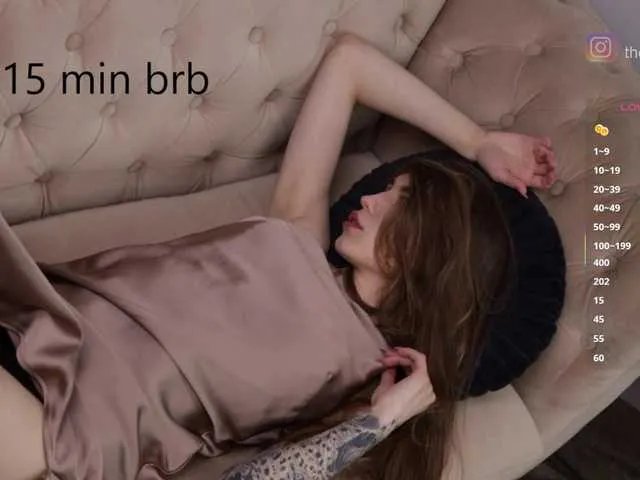 Offline IzabellaOne on BongaCams