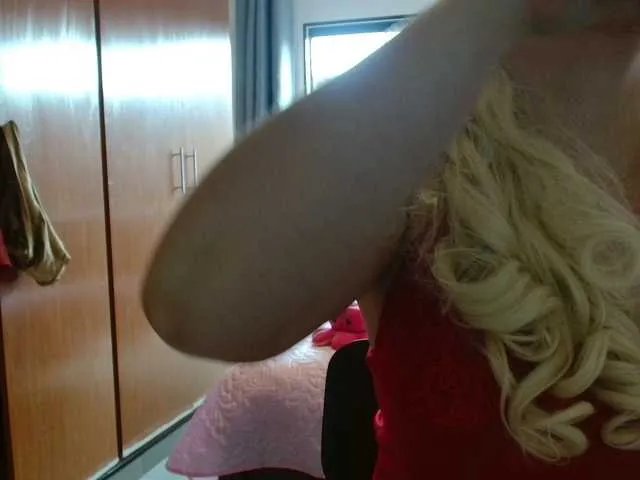 Jussara-Milf on BongaCams 