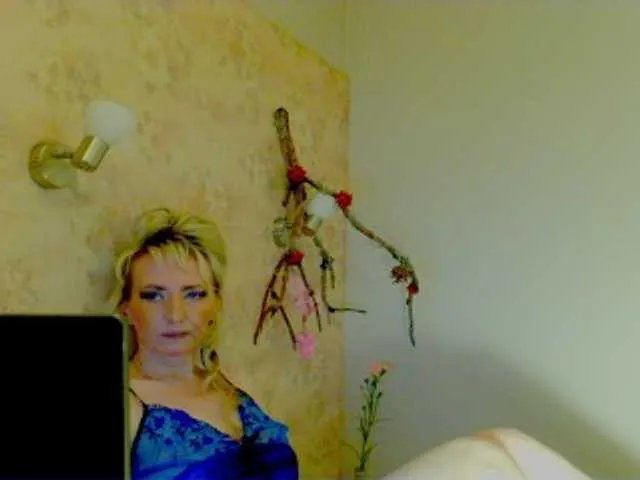 Offline KatrinExcite on BongaCams