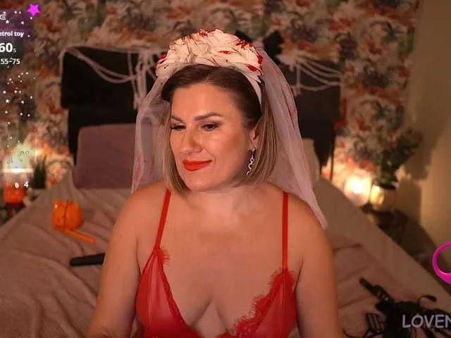 Offline KiraRoxx on BongaCams