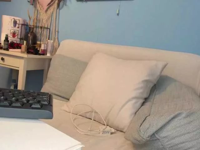 Offline KristalJessika on BongaCams