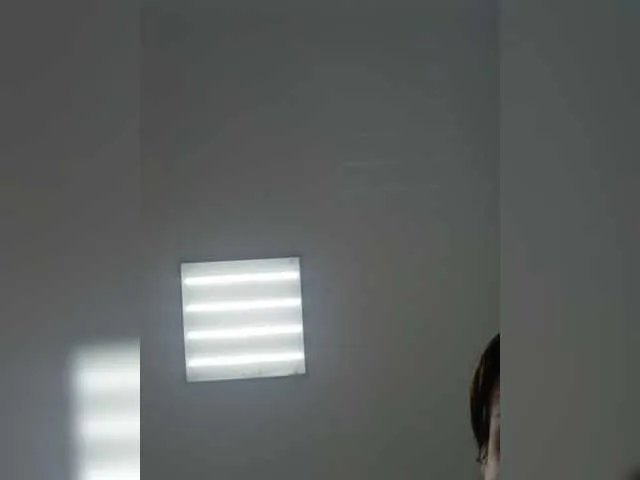 Offline Ksenia85 on BongaCams