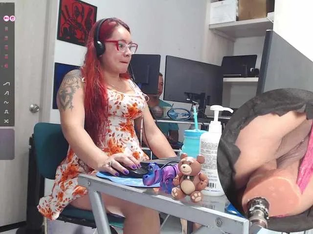 Freechat Leidydi223 on BongaCams