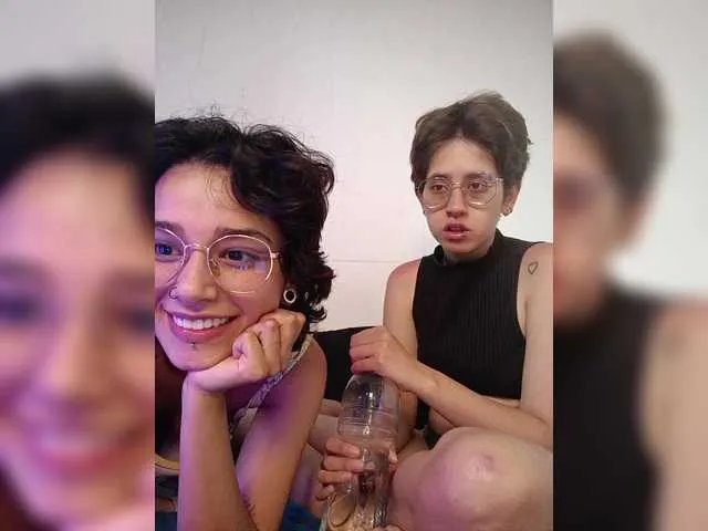 Offline Lexaandvenus on BongaCams