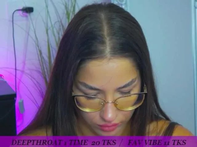 Offline LexyXJames on BongaCams