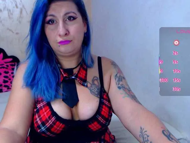 LilithGreen on BongaCams