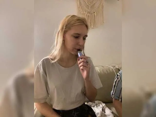 Offline LinaTwins on BongaCams