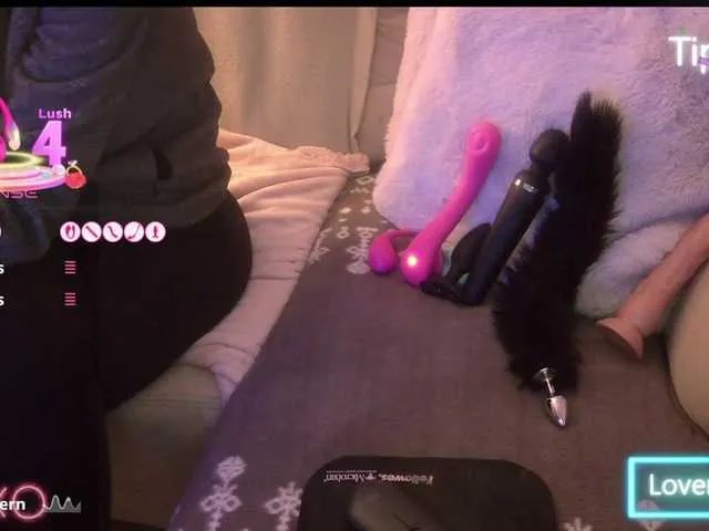 Freechat LISACAM2CAM on BongaCams