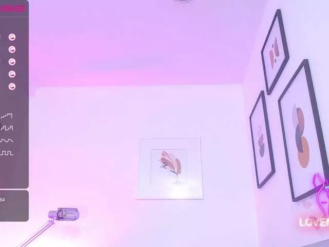 Offline littleeemiily on BongaCams