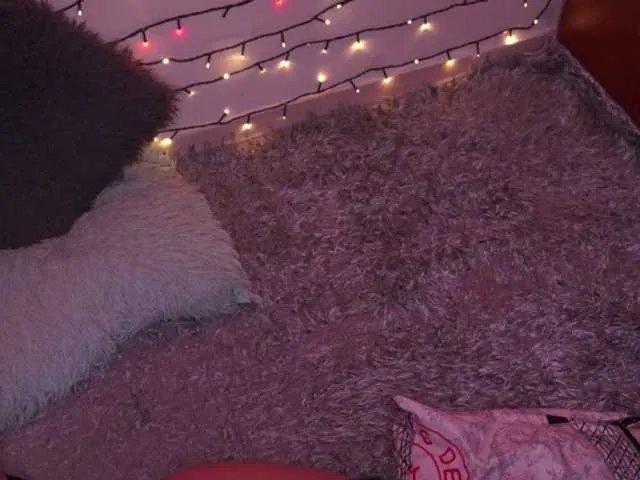 Offline MaddisRock on BongaCams