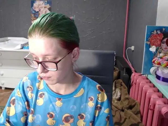 Offline malvinella on BongaCams