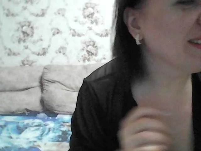 Freechat Marinade on BongaCams