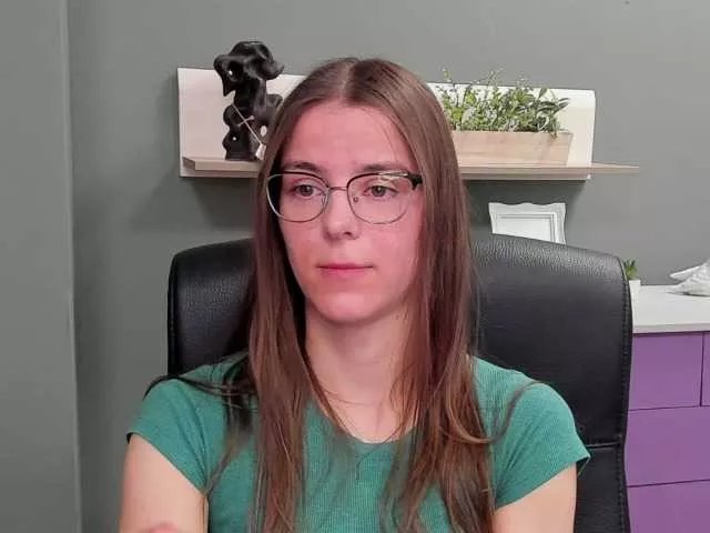 Freechat MegiKiss on BongaCams