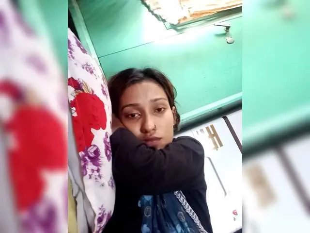 Offline Meherin-Afra6 on BongaCams